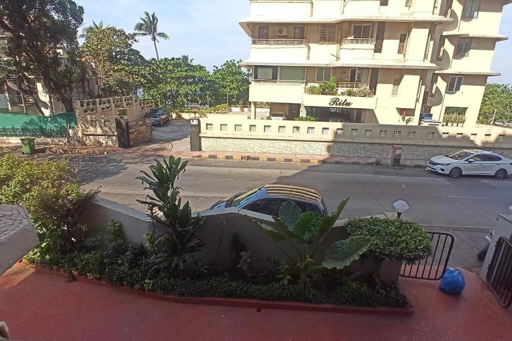 Ferienwohnung Cozy Private Ac Studio By The Sea Bandstand Bandra W Mumbai Nr Taj Lands End Exterior foto