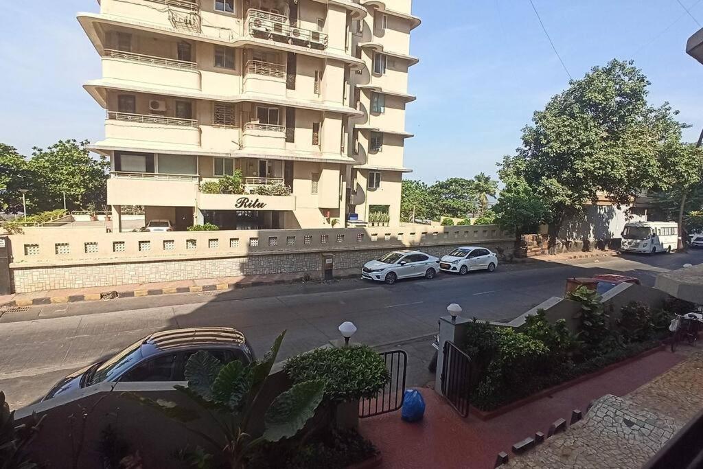 Ferienwohnung Cozy Private Ac Studio By The Sea Bandstand Bandra W Mumbai Nr Taj Lands End Exterior foto
