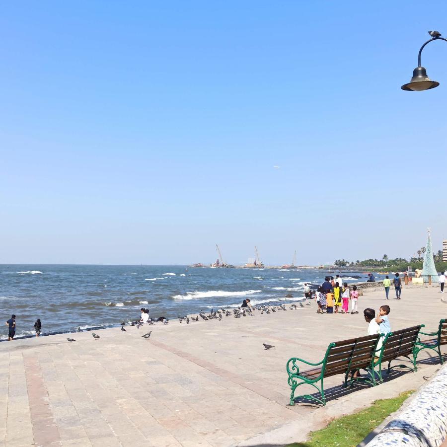 Ferienwohnung Cozy Private Ac Studio By The Sea Bandstand Bandra W Mumbai Nr Taj Lands End Exterior foto