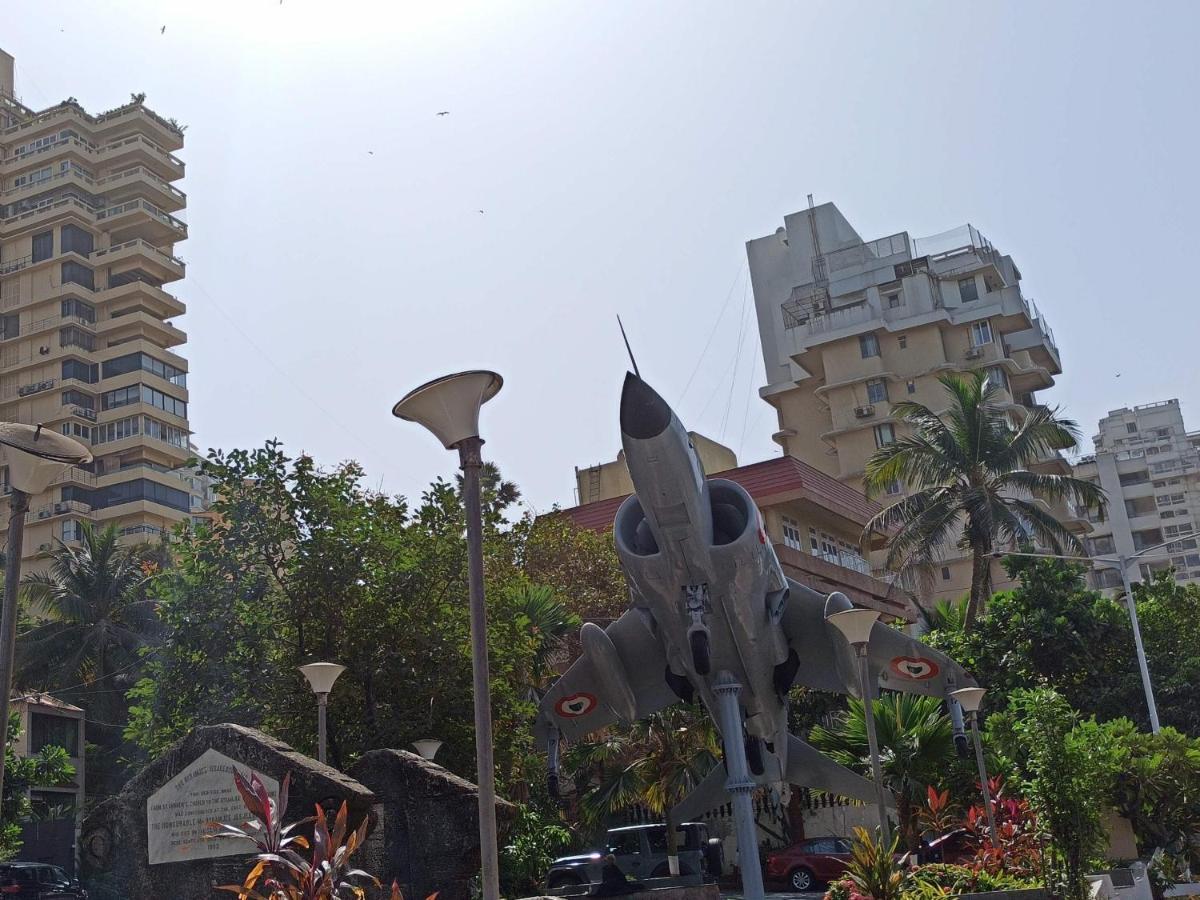Ferienwohnung Cozy Private Ac Studio By The Sea Bandstand Bandra W Mumbai Nr Taj Lands End Exterior foto
