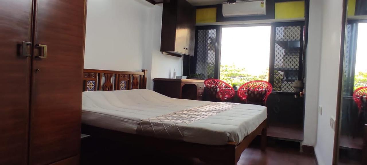 Ferienwohnung Cozy Private Ac Studio By The Sea Bandstand Bandra W Mumbai Nr Taj Lands End Exterior foto