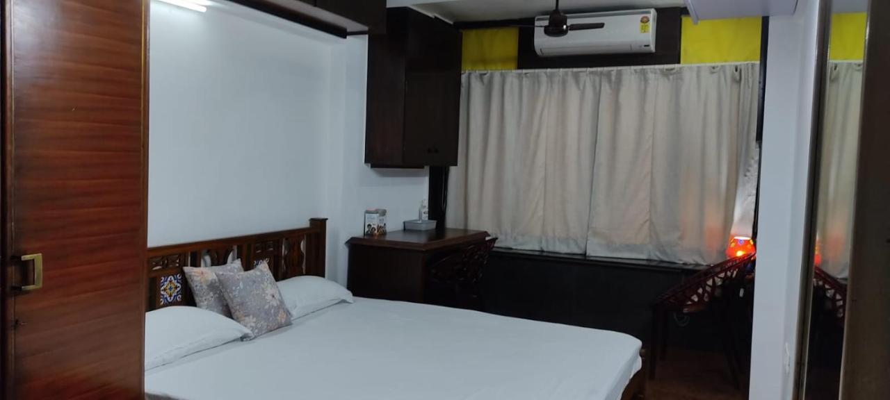 Ferienwohnung Cozy Private Ac Studio By The Sea Bandstand Bandra W Mumbai Nr Taj Lands End Exterior foto
