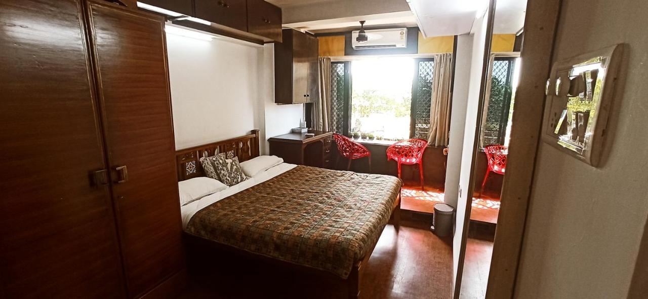 Ferienwohnung Cozy Private Ac Studio By The Sea Bandstand Bandra W Mumbai Nr Taj Lands End Exterior foto
